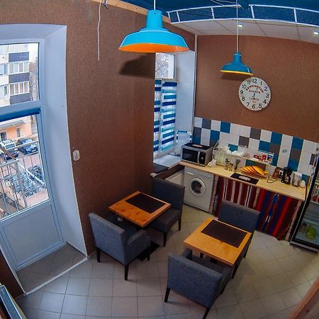 Papa'S Hostel Tsjernihiv Buitenkant foto